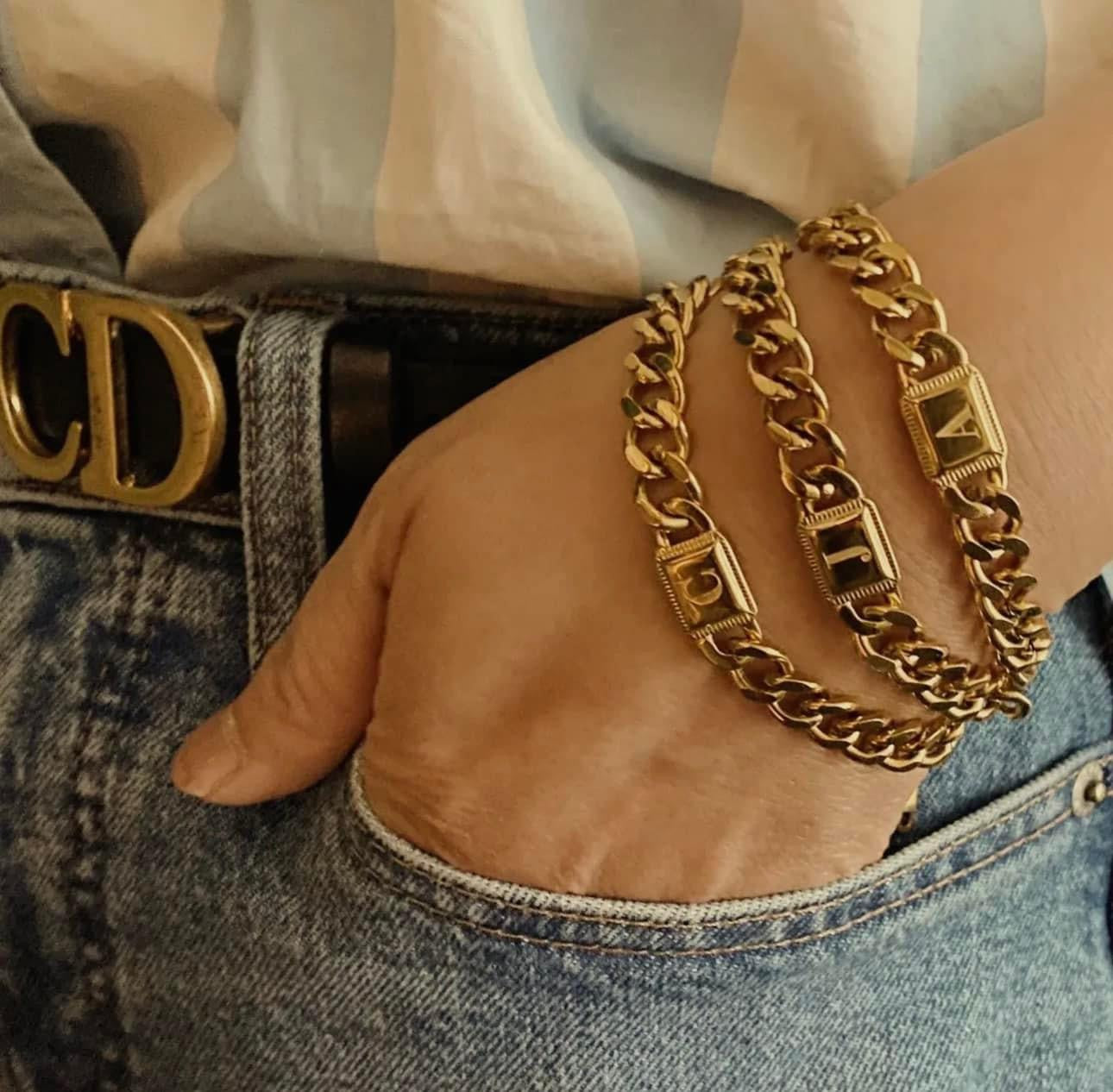 Cuban Bracelets are in andβ¦πππ
(ADD IN THE COMMENTS YOUR INITIAL WHEN CHECKING OUT)
Letters Available β¬οΈ
-A
-B
-C
-D
-E
-G
-H
-J
-K
-L
-M
-N
-R
-S
-T
β¨β¨β¨β¨β¨