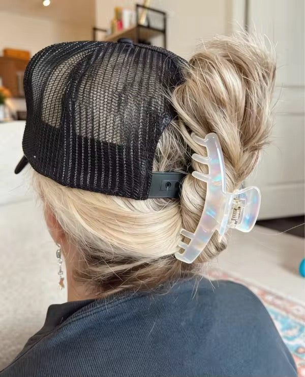 RTS White Iridescent Hat Clip